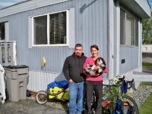 I stayed with Warmshowers hosts April and Lee when bike touring in Canada