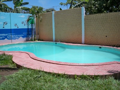 Hotel with swimming pool in El Salvador