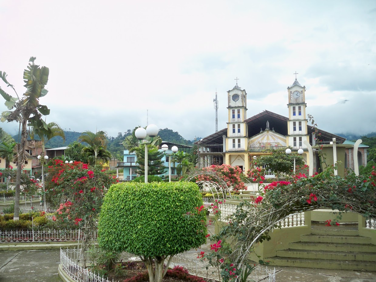 El Pangui, Ecuador, main plaza