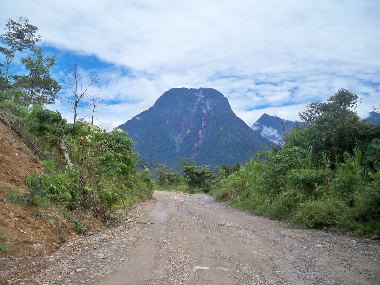 The ever-present mountains surrounded me when cycling in Ecuador