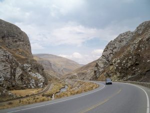 Cycling along the road from Junin to La Oroya