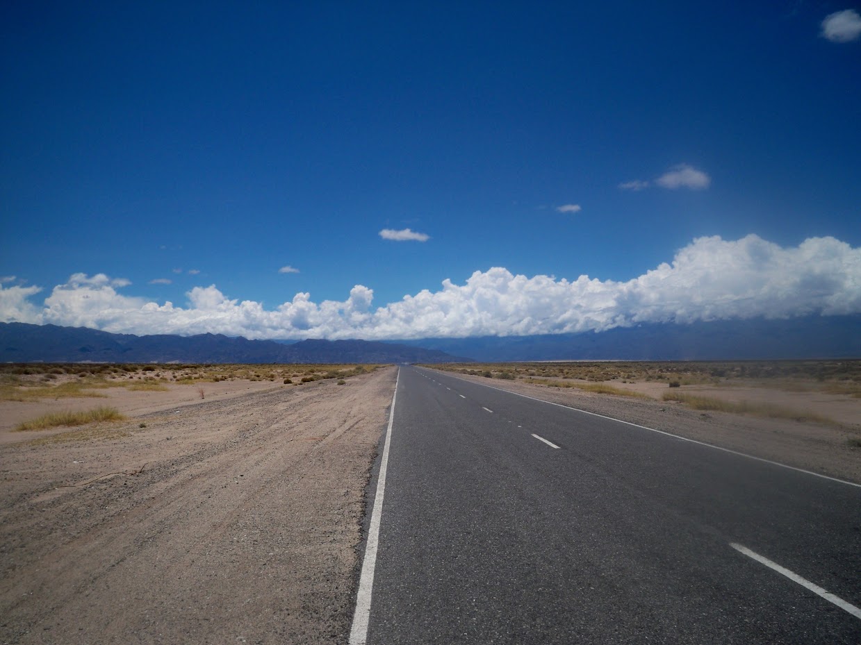 the road from Santa Maria to Hualifin in Argentina