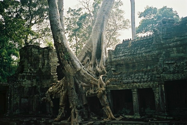 Angkor Wat - 10 Ancient And Weirdly Mysterious Places I have Visited