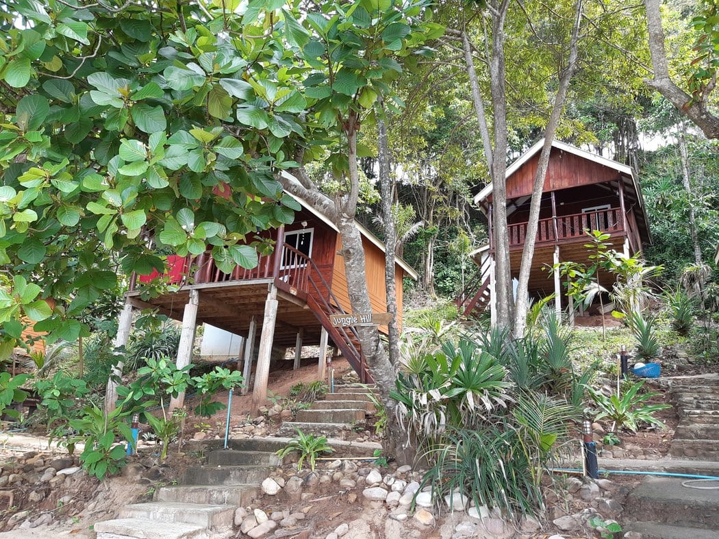 Budget accommodation in bungalows on Koh Jum island in Thailand