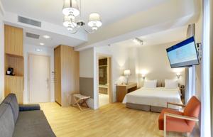 ★★ Phidias Piraeus Hotel, Piraeus, Greece