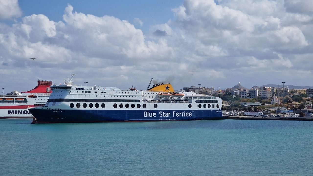ferries at heraklion ferry port october