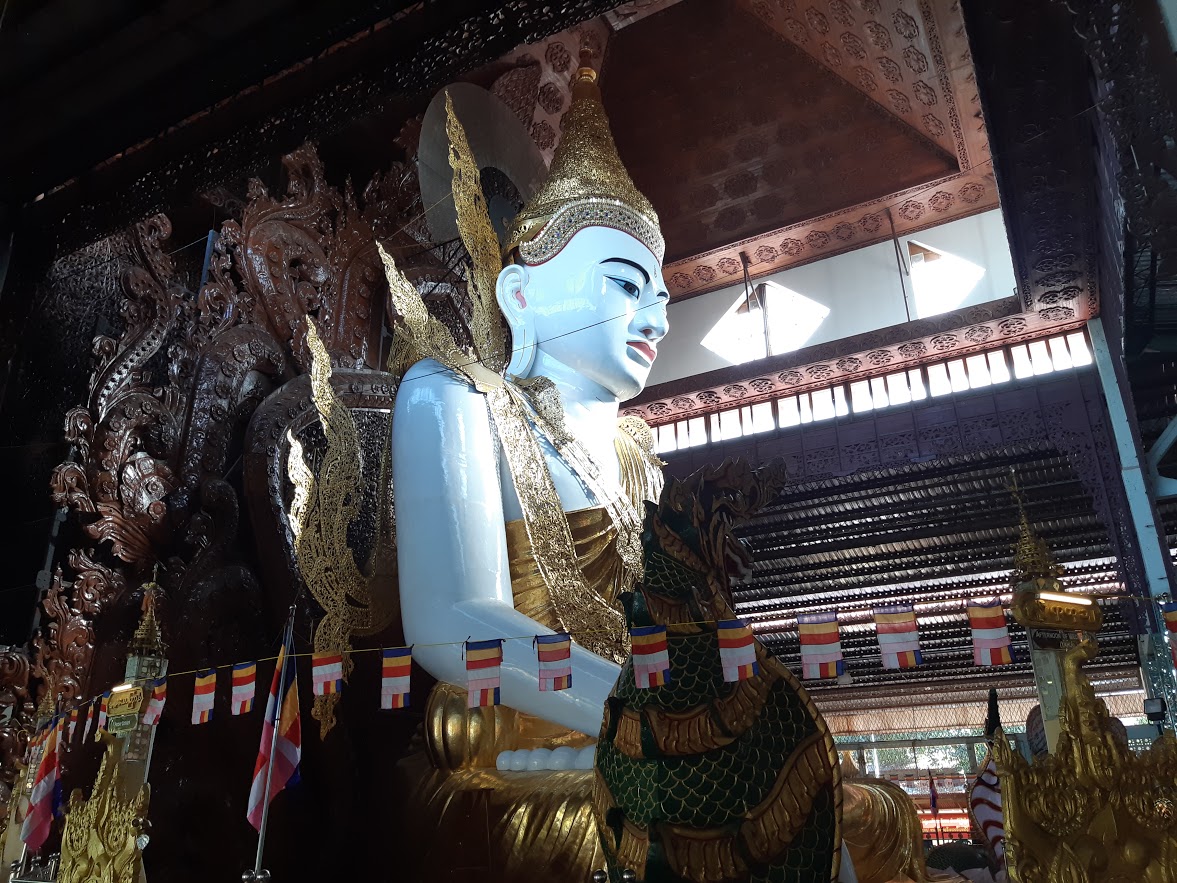 Seated Buddha in Yangon