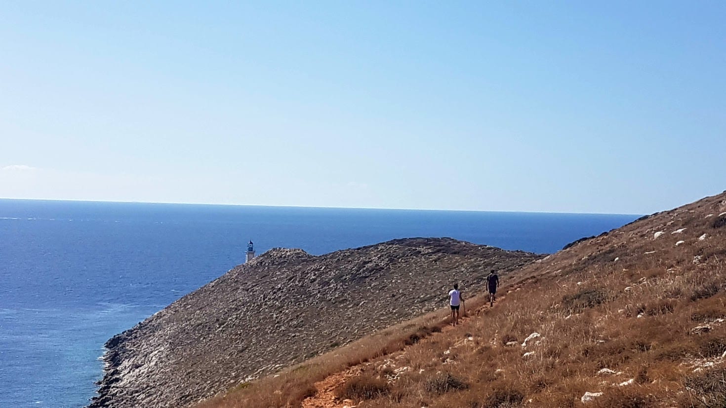 Hiking to the lighthouse in Mani