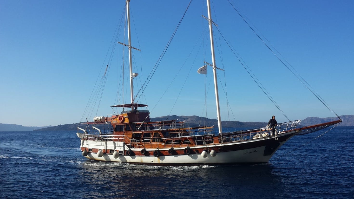Sailing in Santorini in November
