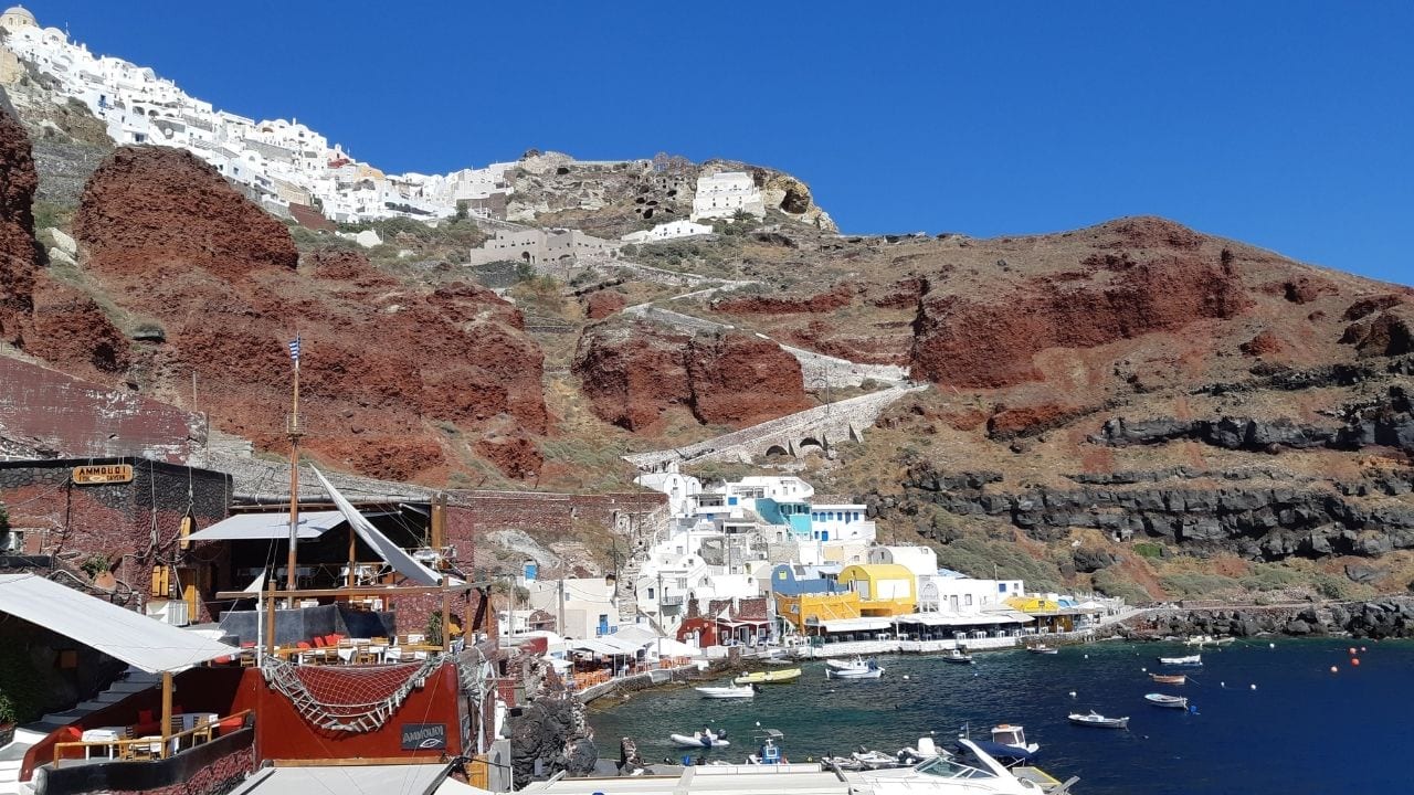 Leaving the port of Amoudi on a Santorini to Thirasia ferry