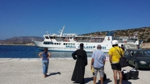 How to travel around Greece