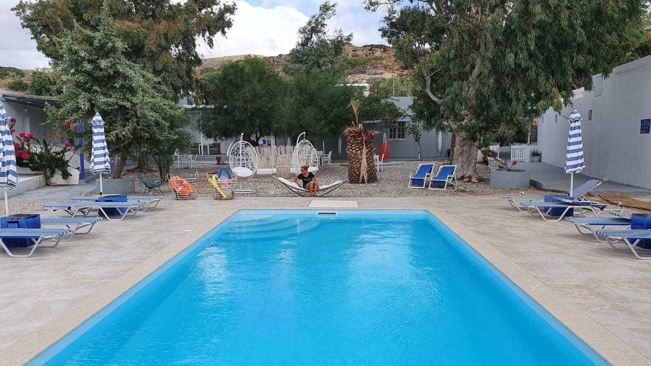 Hotel with a swimming pool in Alki, Kimolos island, Greece