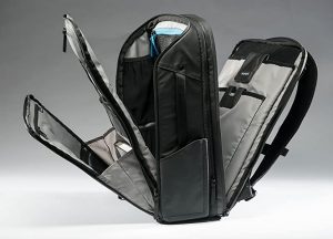 Best Digital Nomad Backpack: How To Choose The Right One