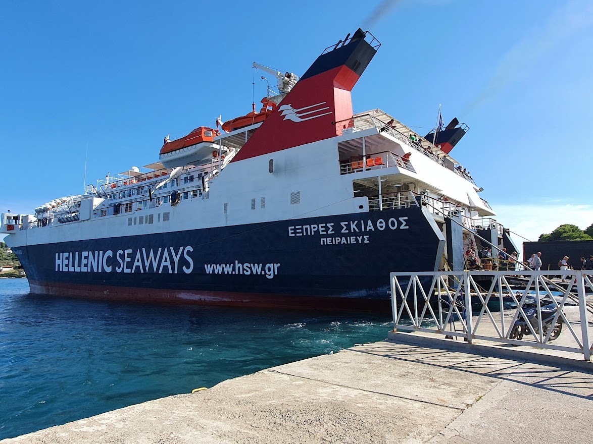 Hellenic Seaways Express Skiathos ferry in Greece