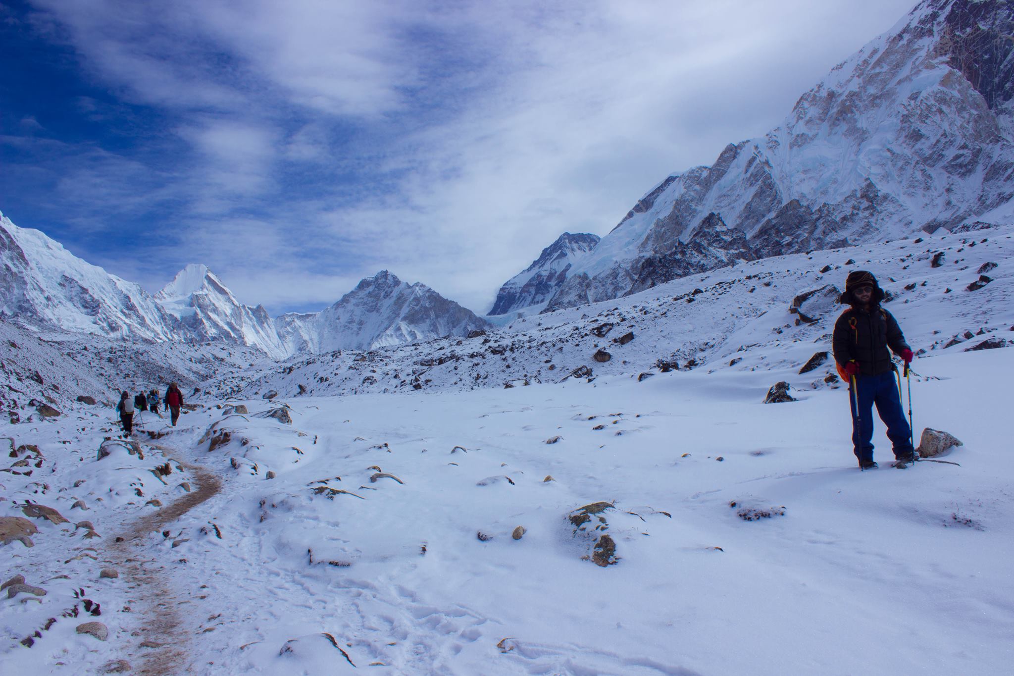 Hiking from Dingboche to Lobuche
