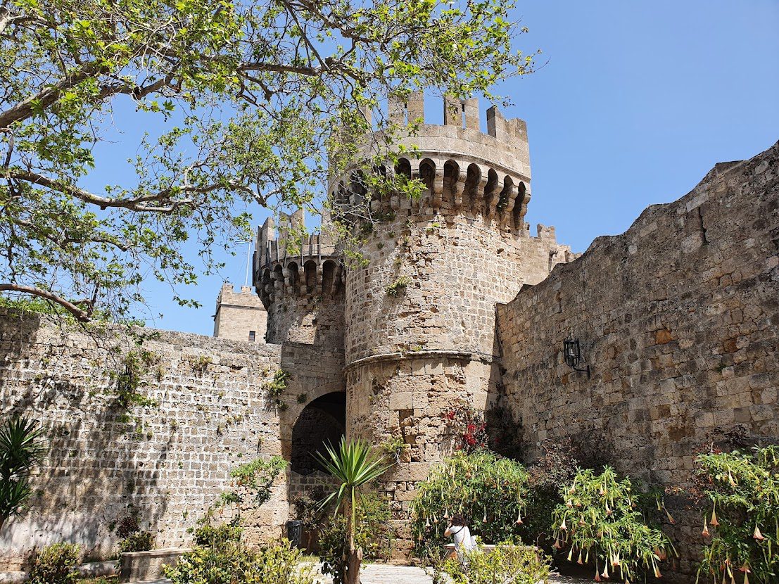 Exploring Rhodes Castle