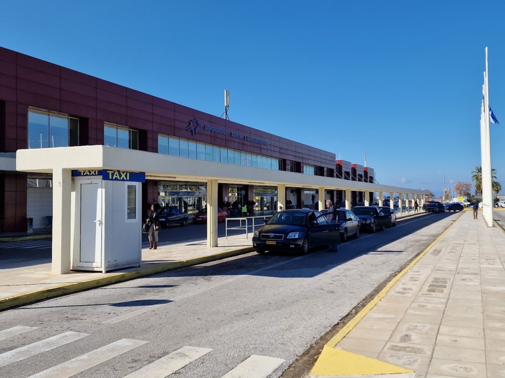 How to get from Chania Airport to Chania Town in Crete