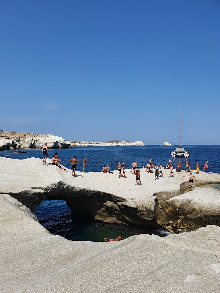 beautiful beaches in milos
