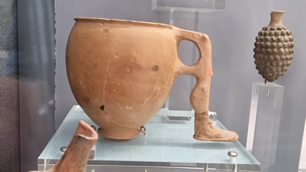 foot jug in the Archaeological Museum of Eretria