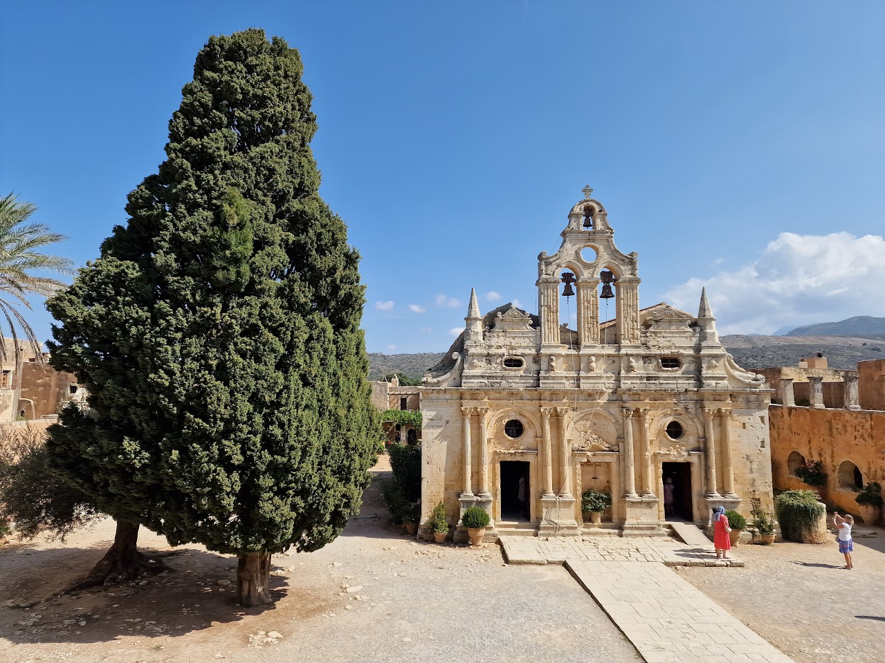 inside arkadi monastery courtyard