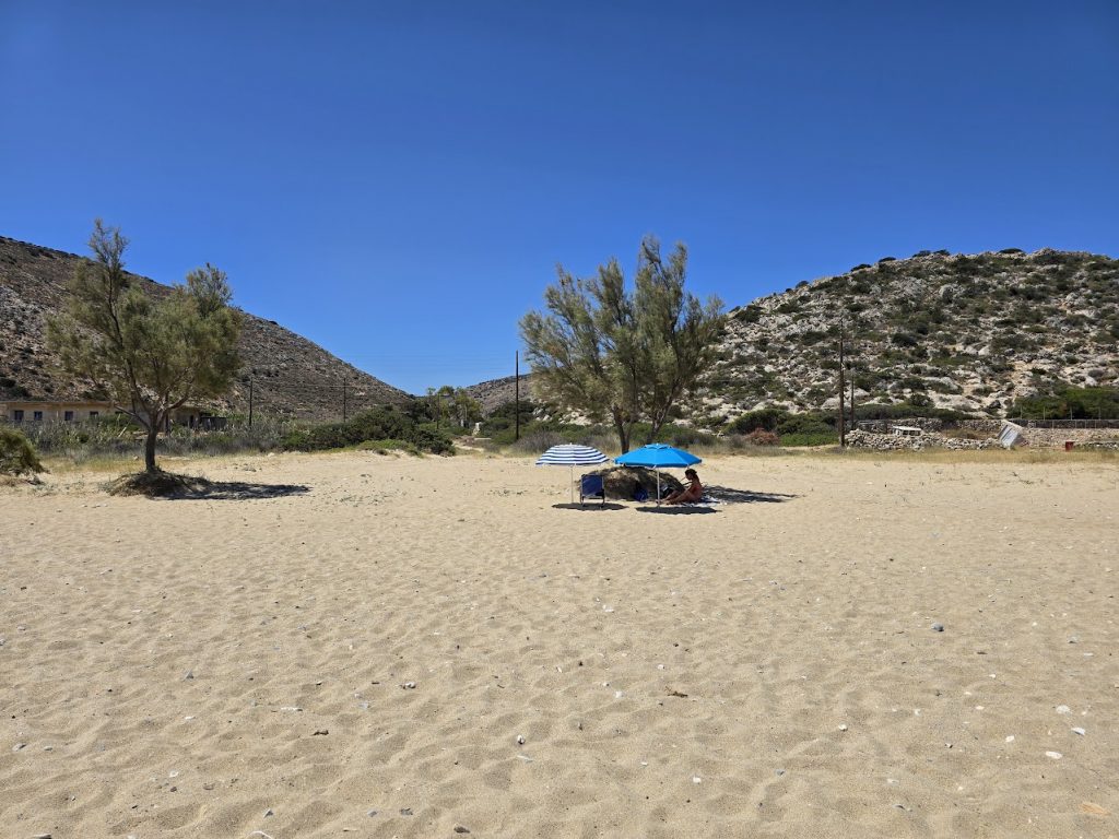 paralia livadi iraklia