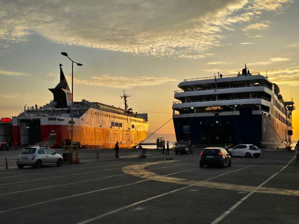 Ferry from Rafina to Andros in Greece